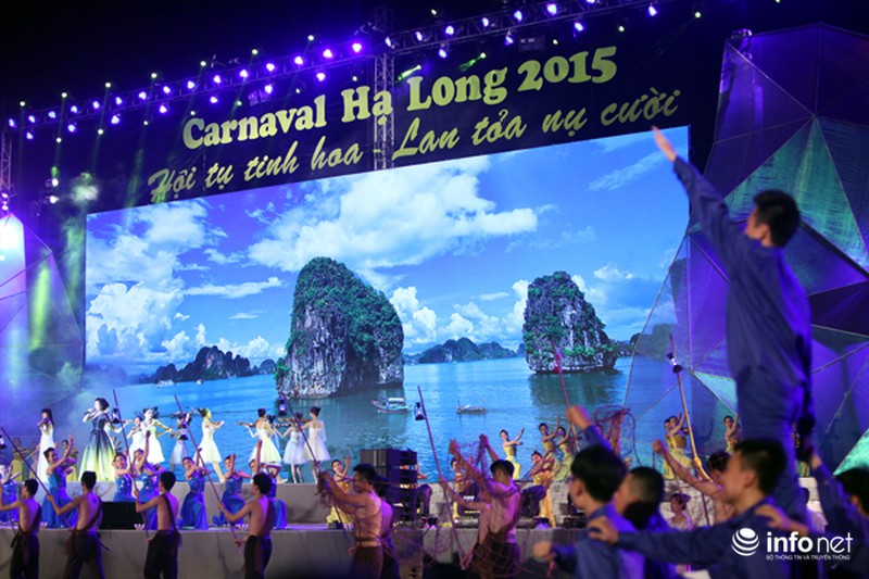 Rực rỡ đêm hội Carnaval Hạ Long 2015 với hơn 10.000 người có mặt - ảnh 1