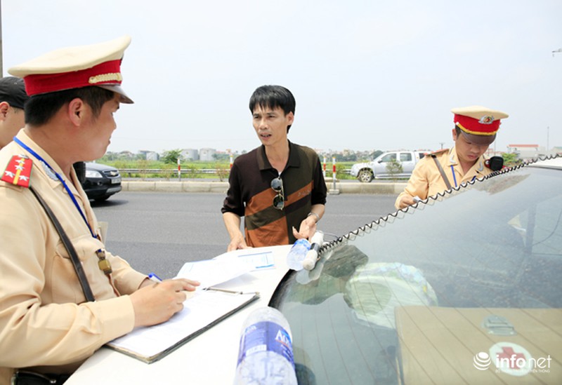 Tháng 4/2015 cả nước có 682 người chết vì tai nạn giao thông - ảnh 1