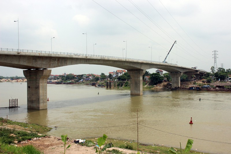 Thông xe kỹ thuật cầu Hạc Trì, Việt Trì, Phú Thọ - ảnh 1