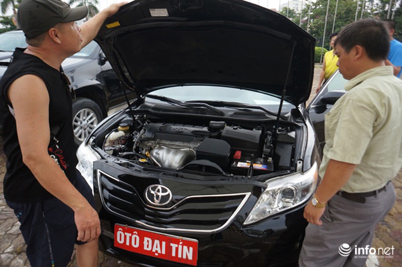 Xe sang tại chợ xế hộp ngoài trời đầu tiên tại Hà Nội - ảnh 6