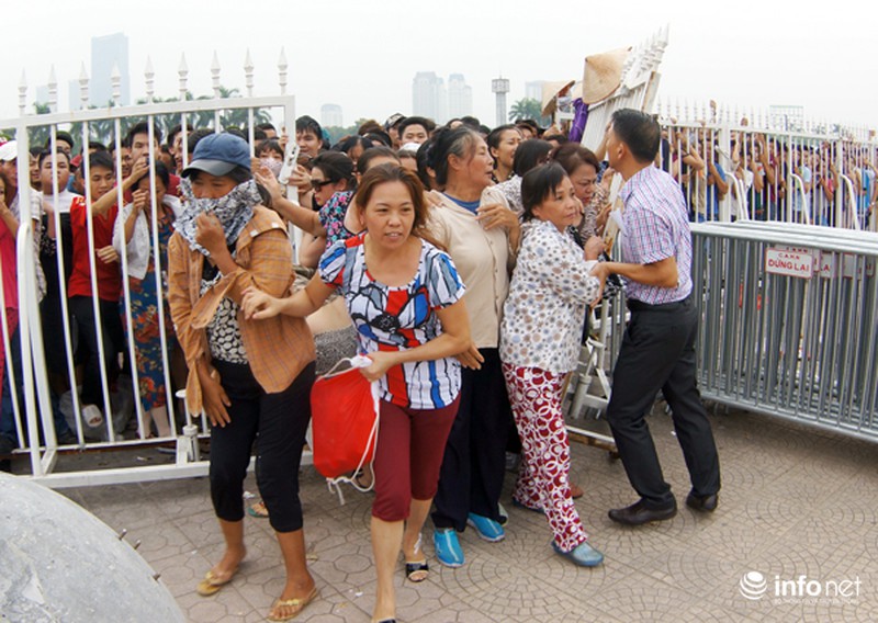 Vừa mở bán, vé chợ đen trận Man City - Việt Nam đã loạn SVĐ Mỹ Đình - ảnh 9