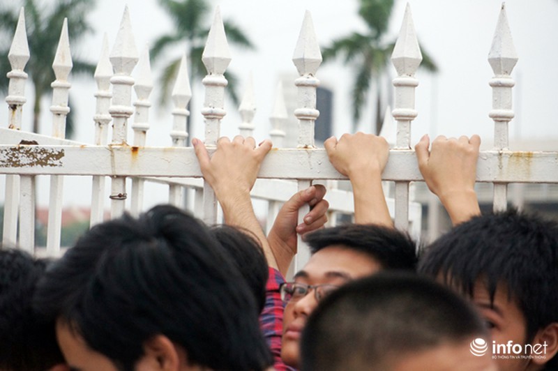 Vừa mở bán, vé chợ đen trận Man City - Việt Nam đã loạn SVĐ Mỹ Đình - ảnh 4
