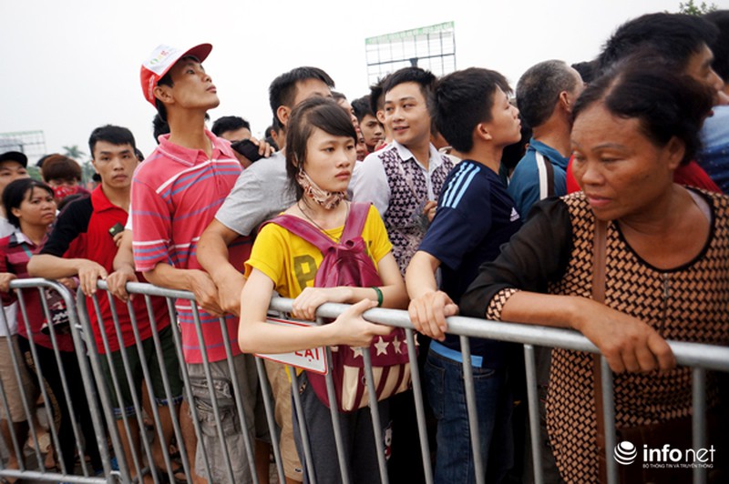 Vừa mở bán, vé chợ đen trận Man City - Việt Nam đã loạn SVĐ Mỹ Đình - ảnh 8