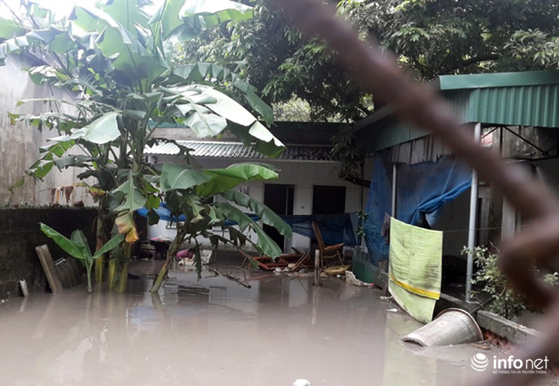 Quảng Ninh: Vượt núi đi vào