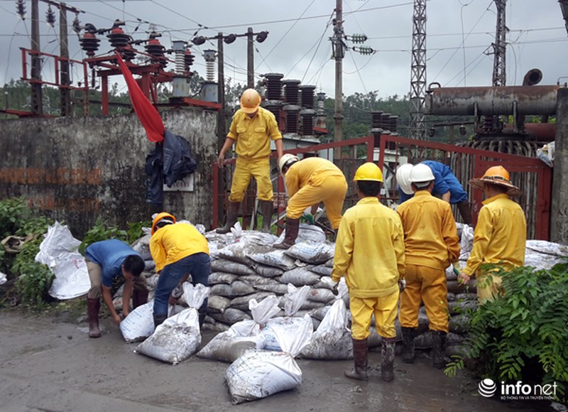 Quảng Ninh: Vượt núi đi vào