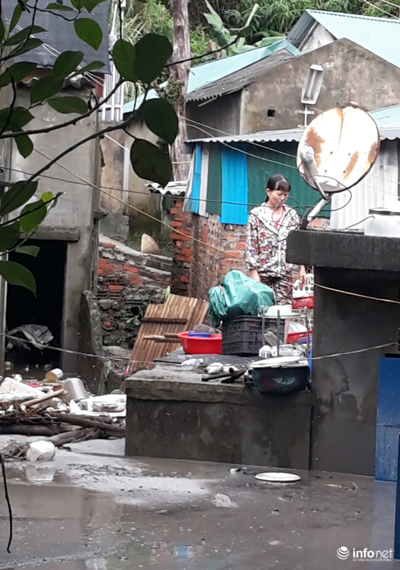 Quảng Ninh: Vượt núi đi vào