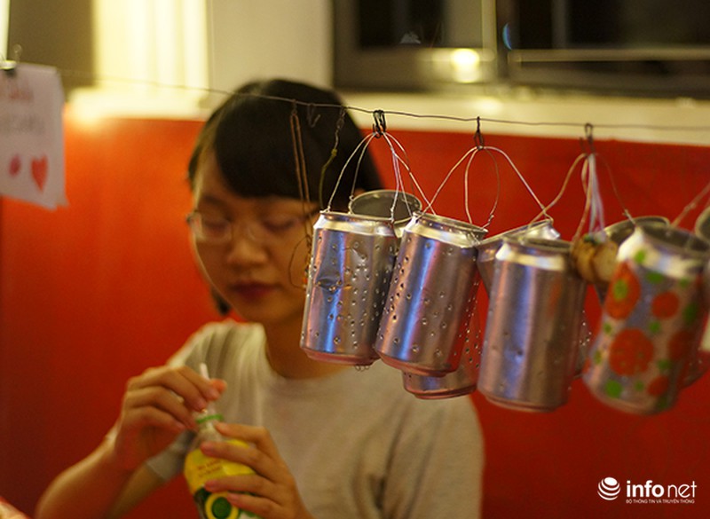 Đồ chơi Trung thu các nước châu Á giữa lòng Hà Nội - ảnh 10