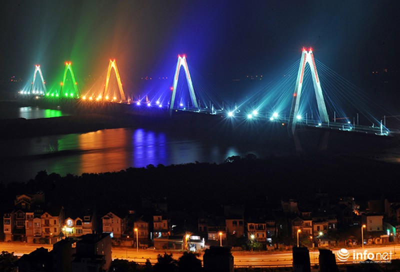 Ngắm Hà Nội lung linh lúc lên đèn - ảnh 10