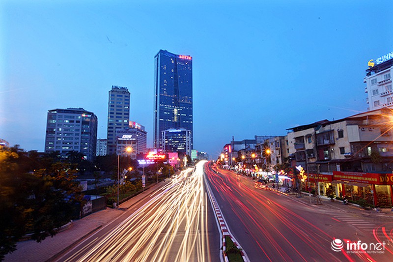 Ngắm Hà Nội lung linh lúc lên đèn - ảnh 12