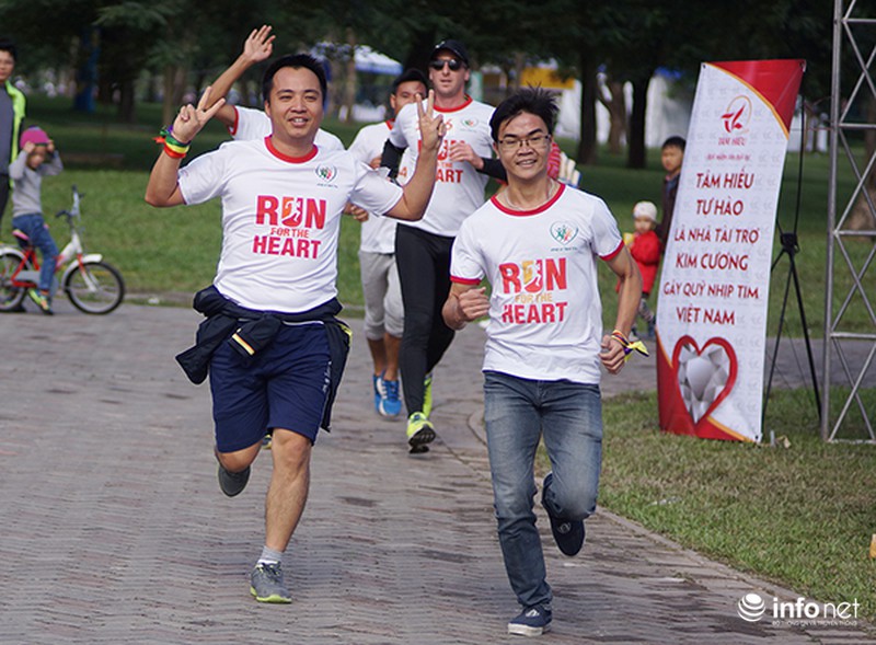 Giọt nước mắt hạnh phúc của những người