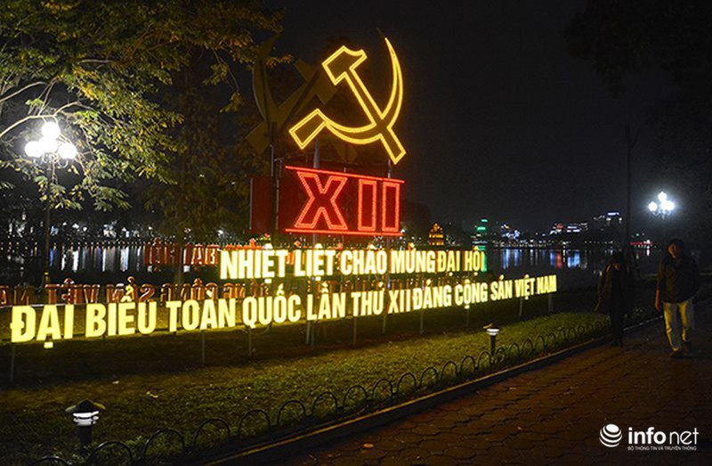 Đường phố trang hoàng chào mừng Đại hội Đảng khoá 12 - ảnh 10