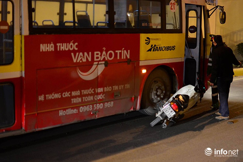 Tai nạn liên hoàn trong hầm Thanh Xuân, một người bị thương nặng - ảnh 2