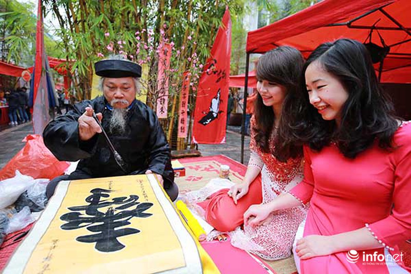 Chợ Tết xưa giữa lòng Hà Nội - ảnh 3