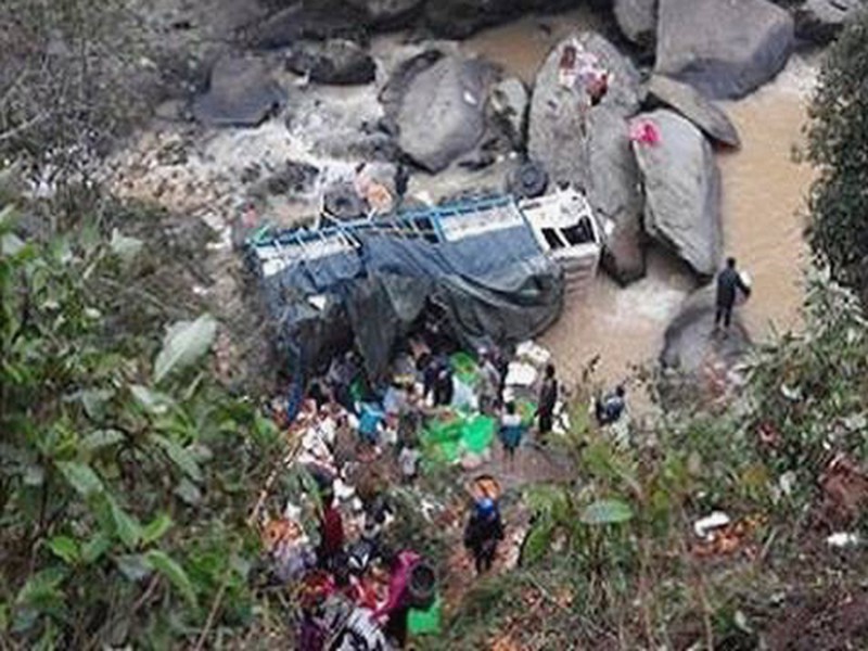 Khẩn trương điều tra vụ tai nạn tại Hà Giang khiến 7 người thương vong - ảnh 1