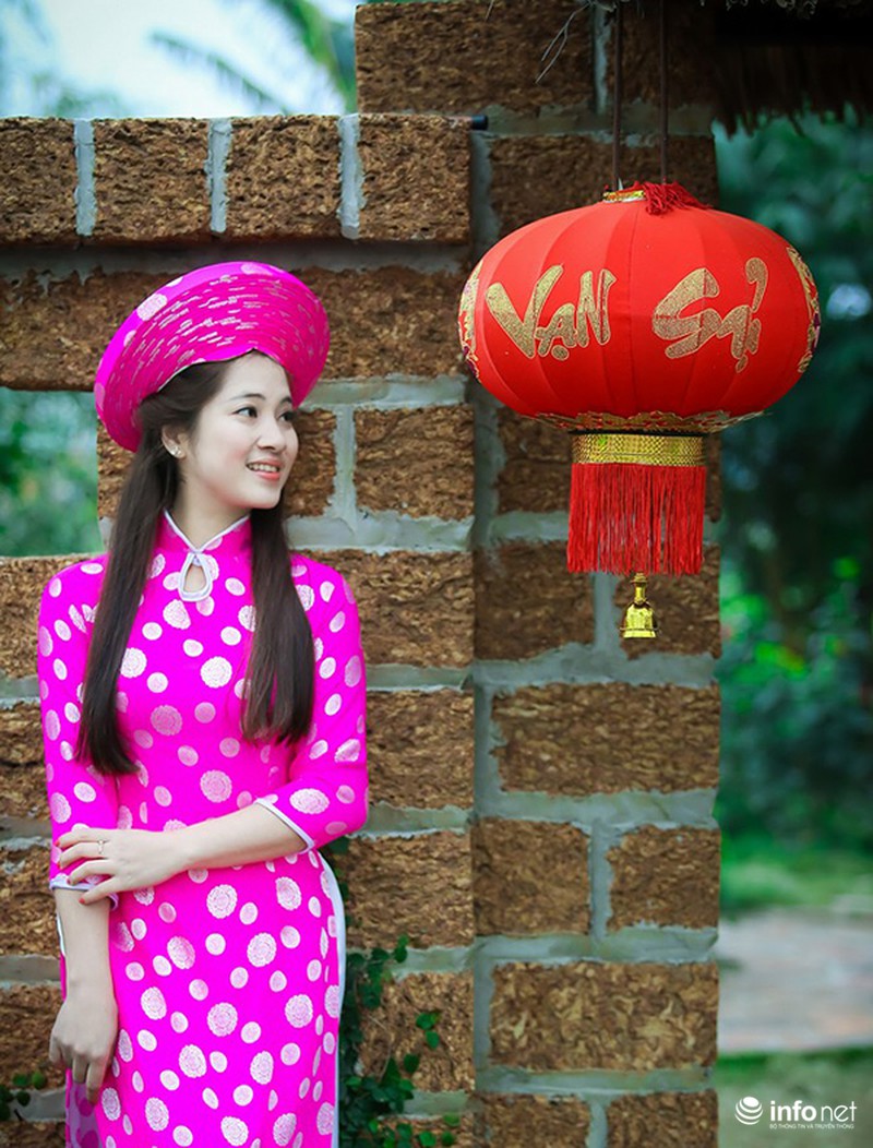 Thiếu nữ giới Hà Thành rất đẹp mê li vô âu phục truyền thống cuội nguồn ngày Tết - hình ảnh 2