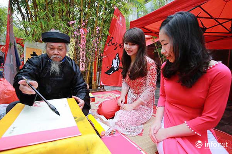 Thiếu nữ giới Hà Thành đẹp nhất mê li nhập phục trang truyền thống lâu đời ngày Tết - hình ảnh 6
