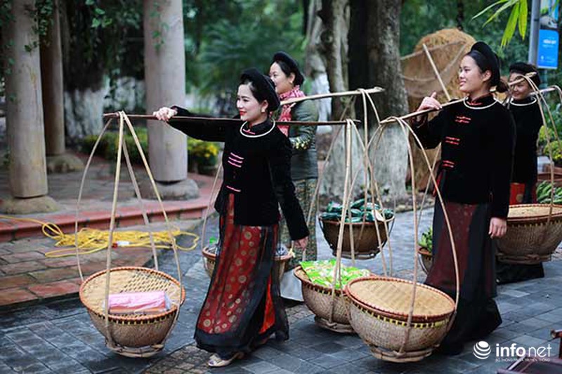 Thiếu nữ Hà Thành đẹp mê hồn trong trang phục truyền thống ngày Tết - ảnh 9