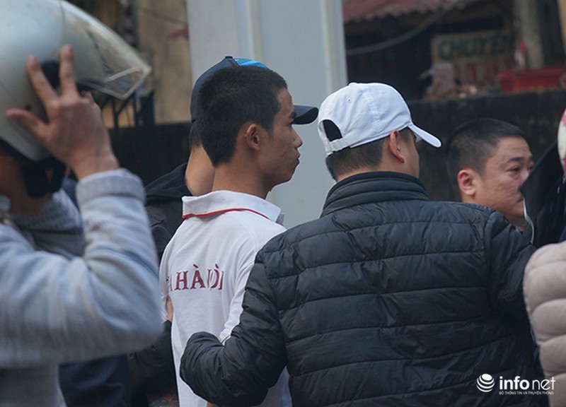 Danh tính đối tượng ngáo đá nhảy từ tầng 4 xuống đất - ảnh 7