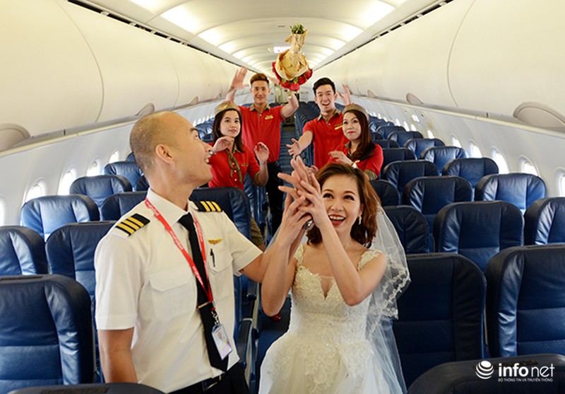 Bộ ảnh cưới độc đáo của nữ phi công xinh đẹp trong ngày 8/3 - ảnh 10