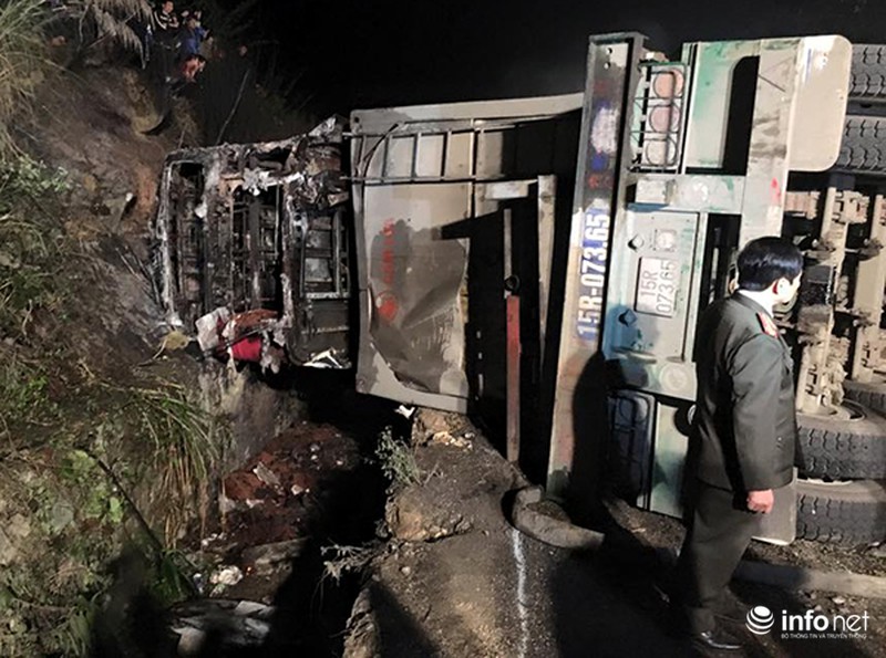 Kiểm tra 2 đơn vị vận tải liên quan vụ tai nạn ở đèo Thung Khe - ảnh 1