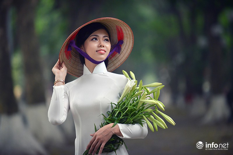 Loa kèn len lỏi trên từng góc phố Hà Nội - ảnh 8