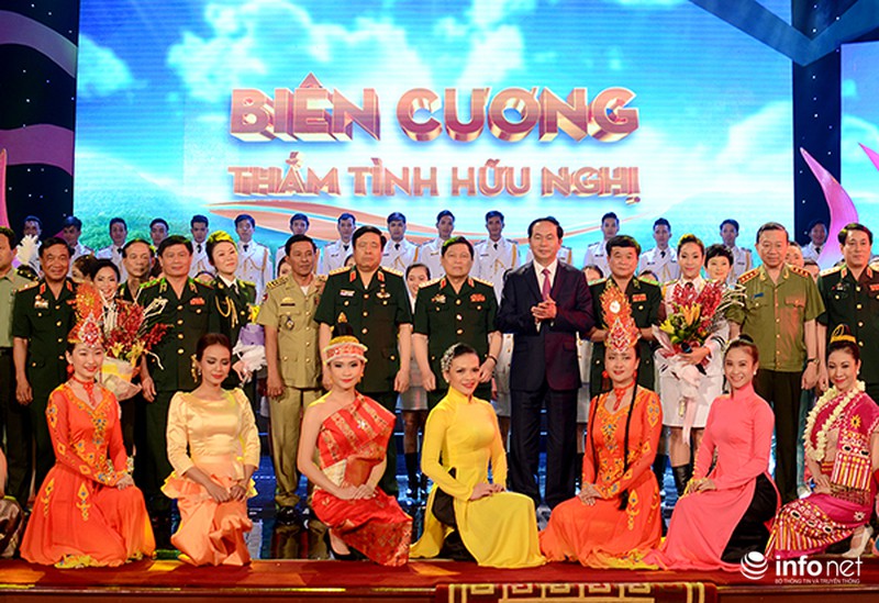 Sẽ đơn giản hoá thủ tục hành chính tại các cửa khẩu - ảnh 1