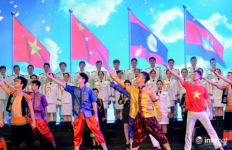 Sẽ đơn giản hoá thủ tục hành chính tại các cửa khẩu - ảnh 3