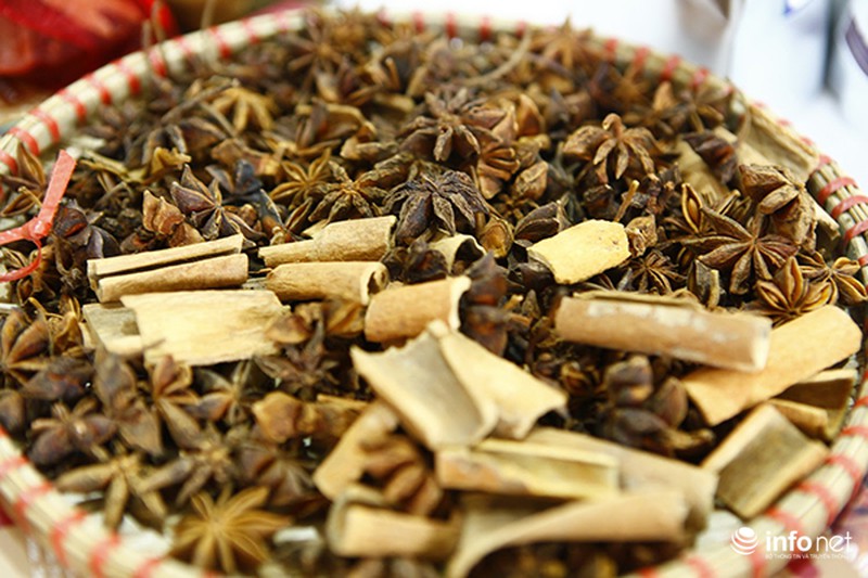 Đồng bào dân tộc thiểu số mang nông sản an toàn về Thủ đô - ảnh 3