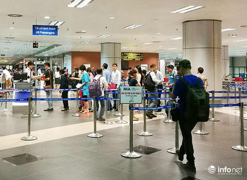Sân bay Nội Bài trở lại hoạt động bình thường sau sự cố