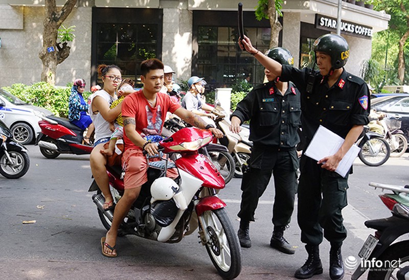 103 trường hợp bị CSCĐ xử phạt trong ngày đầu ra quân - ảnh 3