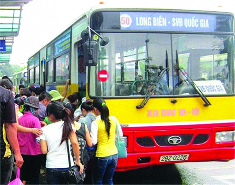 Hà Nội: Thí điểm làm vé xe buýt trực tuyến - ảnh 1