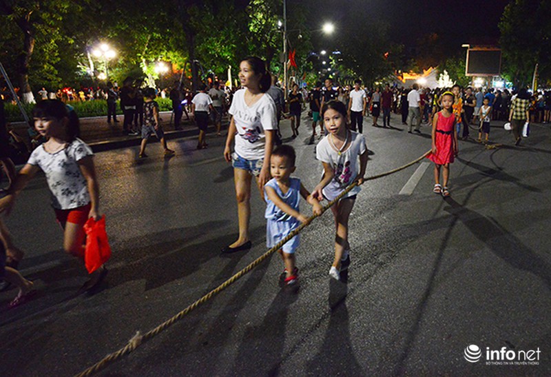 Có một Hồ Gươm rất lạ, đêm qua - ảnh 5