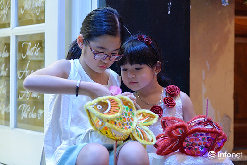 Sát Trung thu, Hàng Mã ngập sắc màu đồ chơi truyền thống - ảnh 12