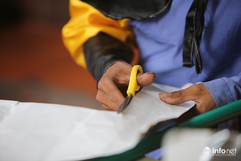 Tôn Ngộ Không múa gậy trên đường phố kiếm hàng chục triệu mỗi tháng - ảnh 2