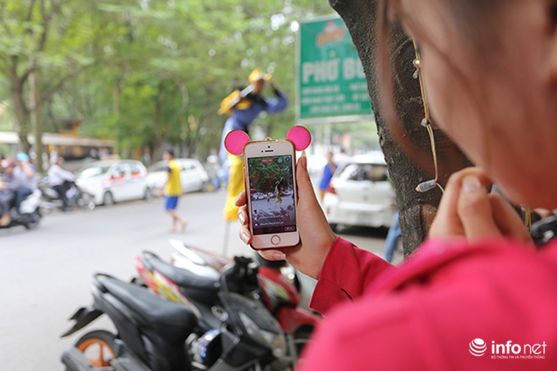 Tôn Ngộ Không múa gậy trên đường phố kiếm hàng chục triệu mỗi tháng - ảnh 9