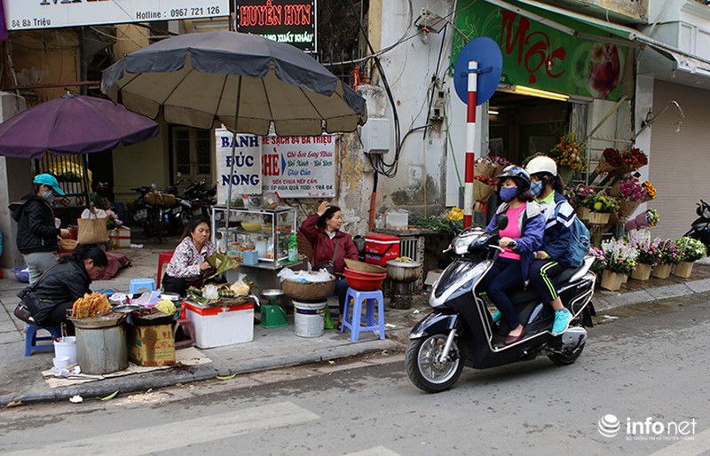 14 đối tượng cụ thể lấn chiếm vỉa hè bị Chủ tịch Nguyễn Đức Chung