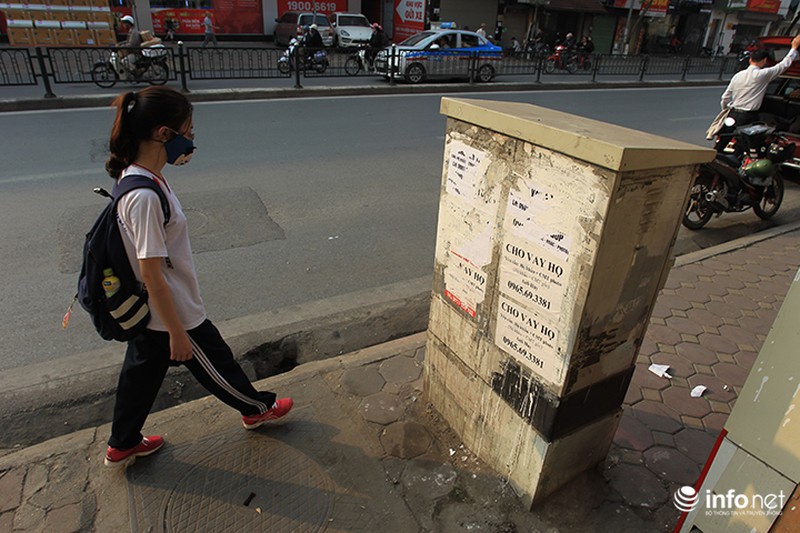 Hà Nội: Bất lực nhìn cảnh người đi bộ