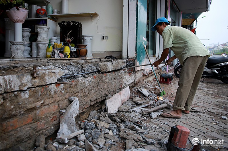 Hà Nội: Người dân lặng lẽ xây tam cấp