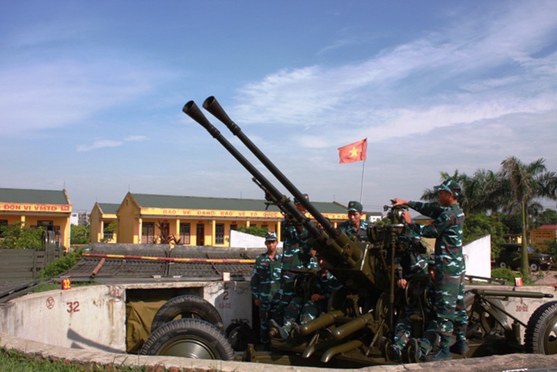 Pháo cao xạ Trung đoàn 280 luyện chiến đấu - ảnh 1