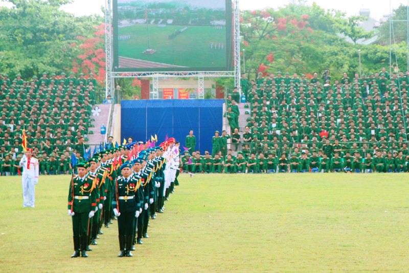 Màn múa súng chưa từng có kỷ niệm Chiến thắng Điện Biên Phủ - ảnh 11