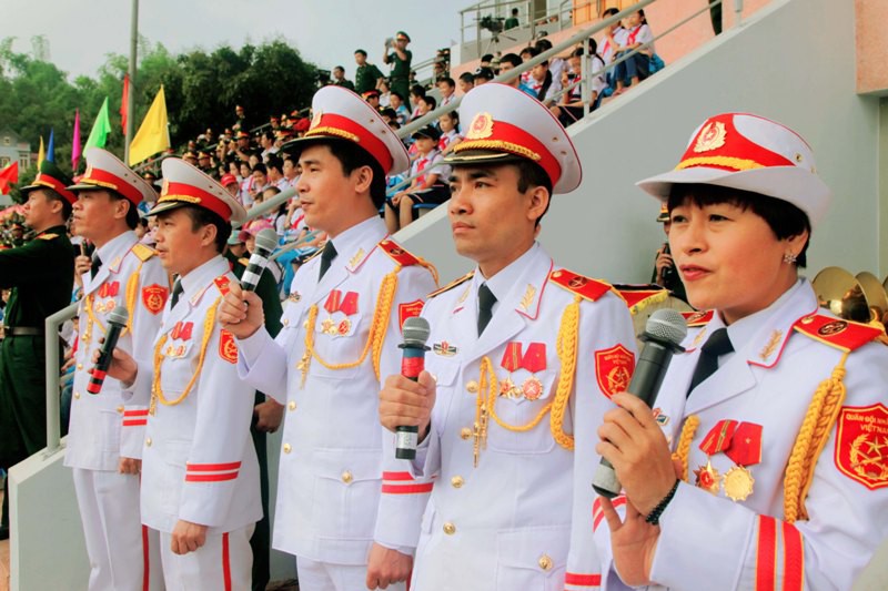 Màn múa súng chưa từng có kỷ niệm Chiến thắng Điện Biên Phủ - ảnh 22