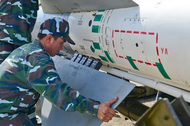 Huấn luyện dây chuyền sản xuất đạn Tên lửa C75 ở Cam Ranh - ảnh 13