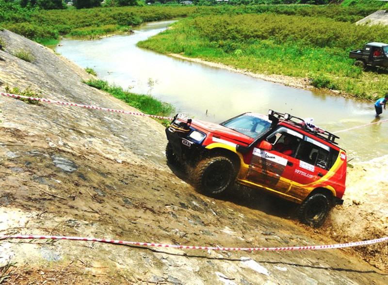 Giải đua xe địa hình 2014 khởi tranh tưng bừng trong nắng Sơn Tây - ảnh 25