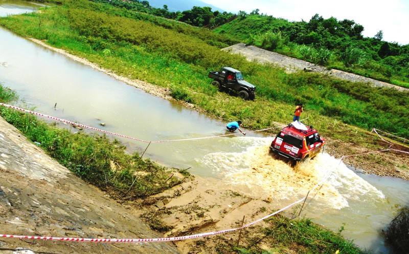 Giải đua xe địa hình 2014 khởi tranh tưng bừng trong nắng Sơn Tây - ảnh 26