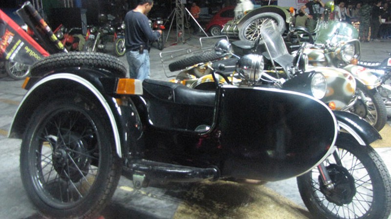 Xem dàn xe máy khủng tụ họp tại Công viên nước Hồ Tây - ảnh 9