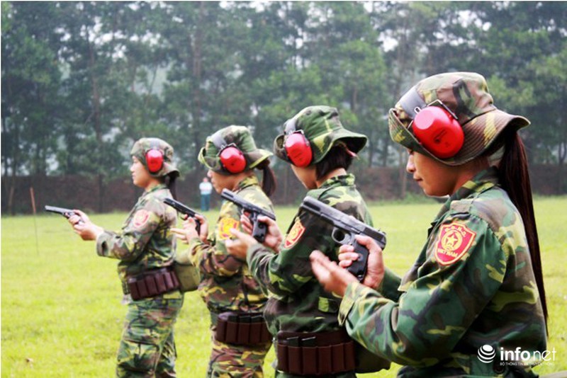 Video các tay súng quân đội VN tập luyện thi giải bắn súng ASEAN - ảnh 1