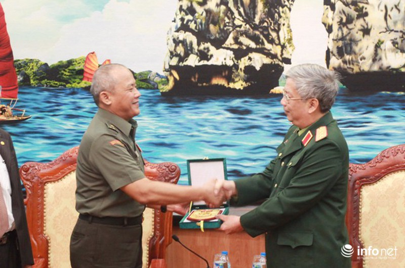 Tướng nghiên cứu chiến lược Indonesia thăm Bộ Quốc phòng Việt Nam - ảnh 1