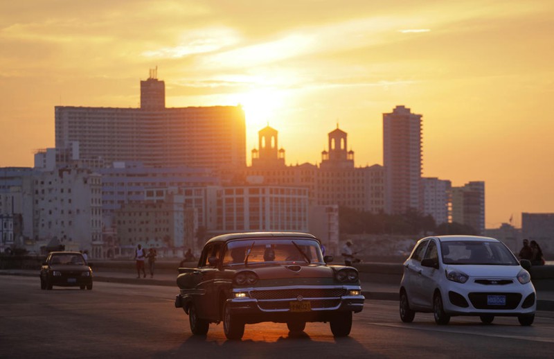 Chiêm ngưỡng 60.000 xe cổ cực đẹp ở Havana, Cu Ba - ảnh 1