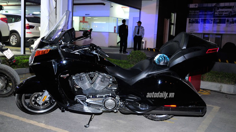 Cận cảnh “phi thuyền trên cạn” Victory Vision Tour tại Hà Nội - ảnh 1