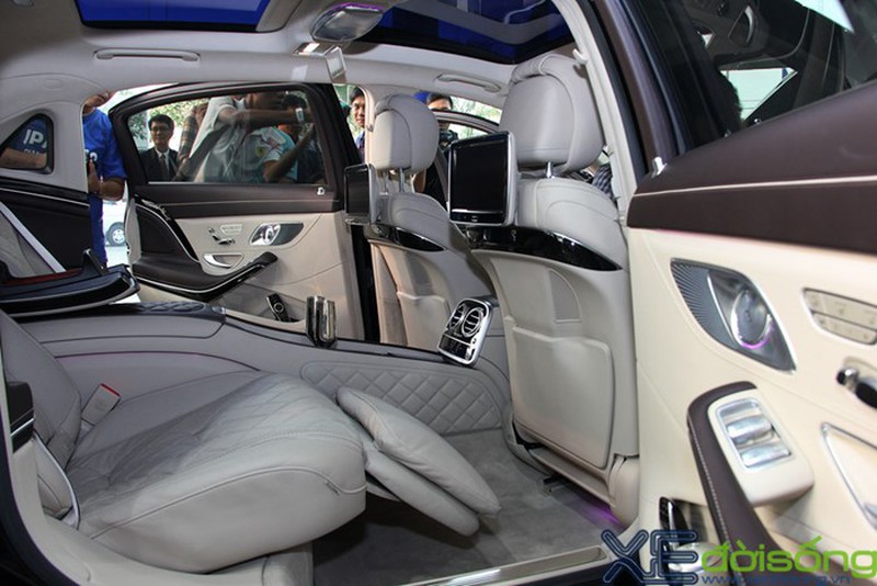 Xe sedan Mercedes đắt nhất Việt Nam vừa ra mắt - ảnh 9